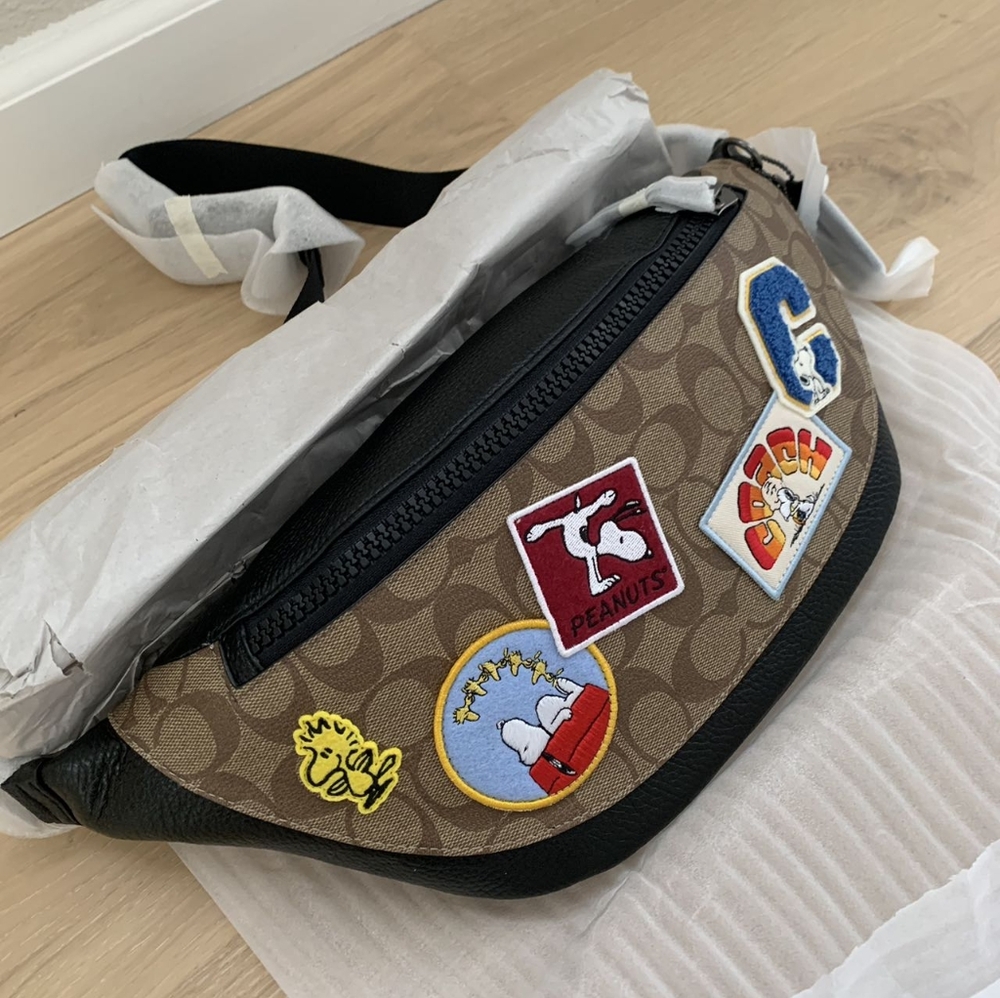New Coach X Snoopy Warren Belt Bag Varsity Patches
